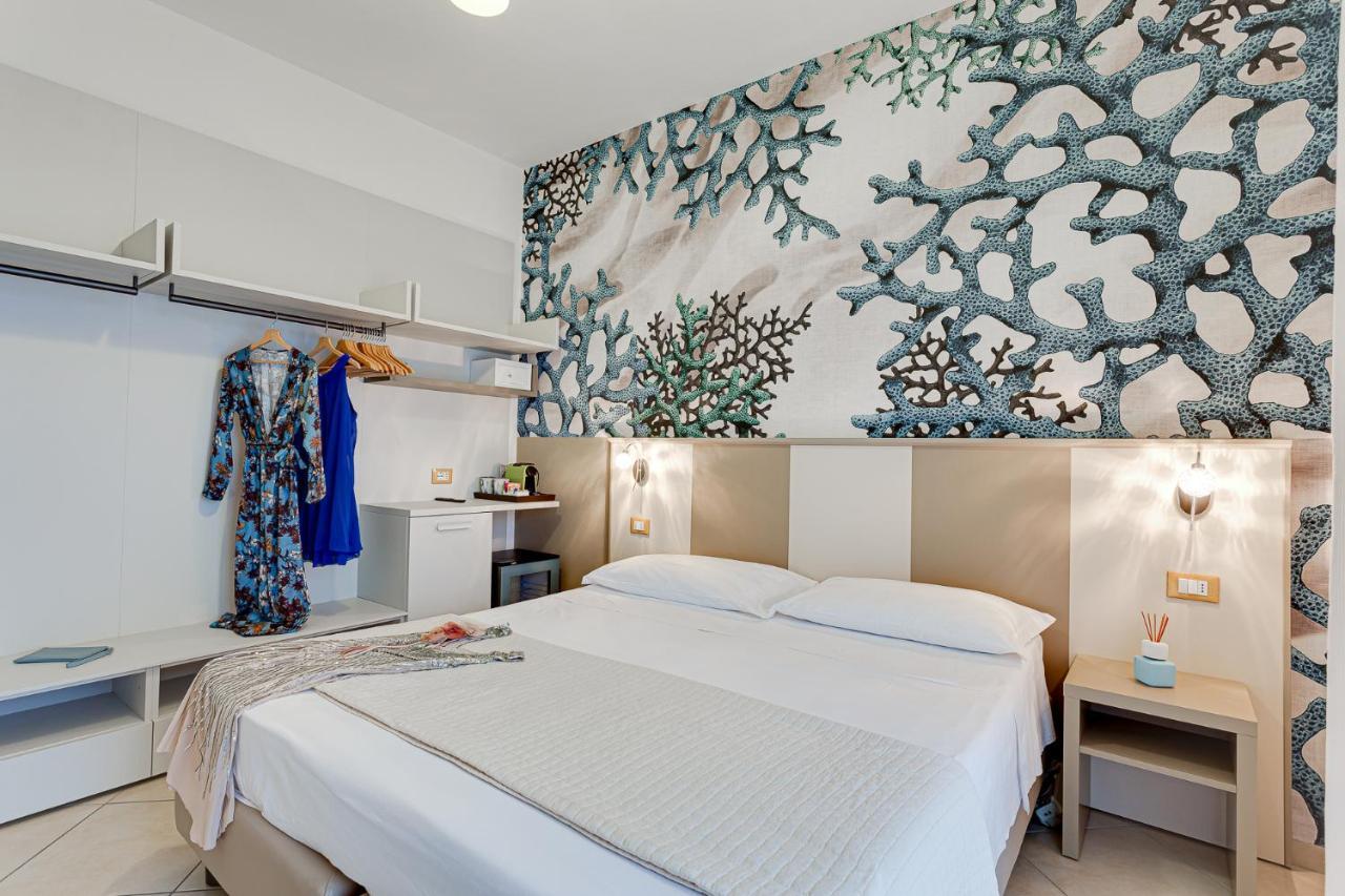 Anastasi Hotel E Residence Червия Экстерьер фото