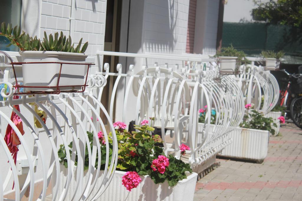 Anastasi Hotel E Residence Червия Номер фото